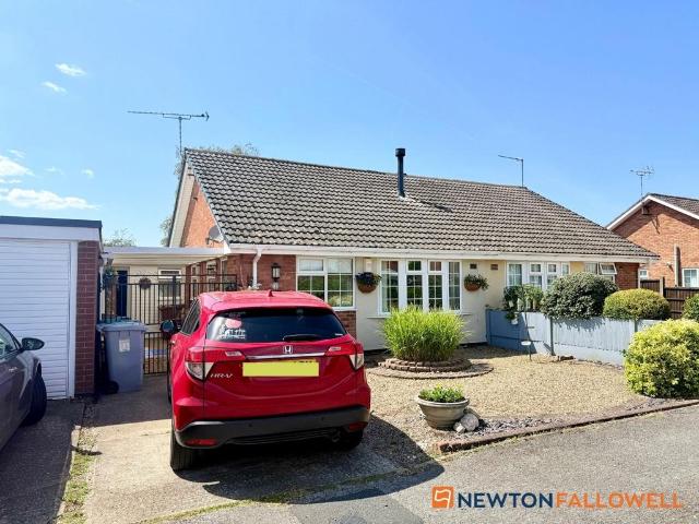 2 bedroom semi detached bungalow for sale