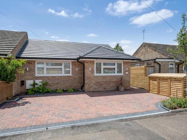 2 bedroom semi detached bungalow for sale