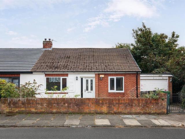 2 bedroom semi detached bungalow for sale