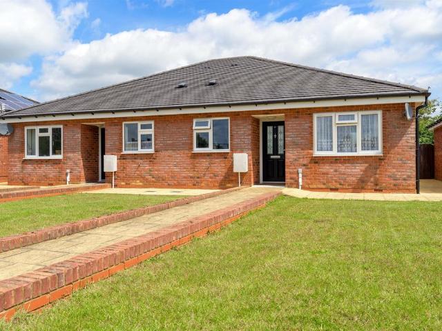 2 bedroom semi detached bungalow for sale