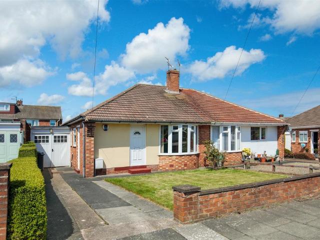 2 bedroom semi detached bungalow for sale