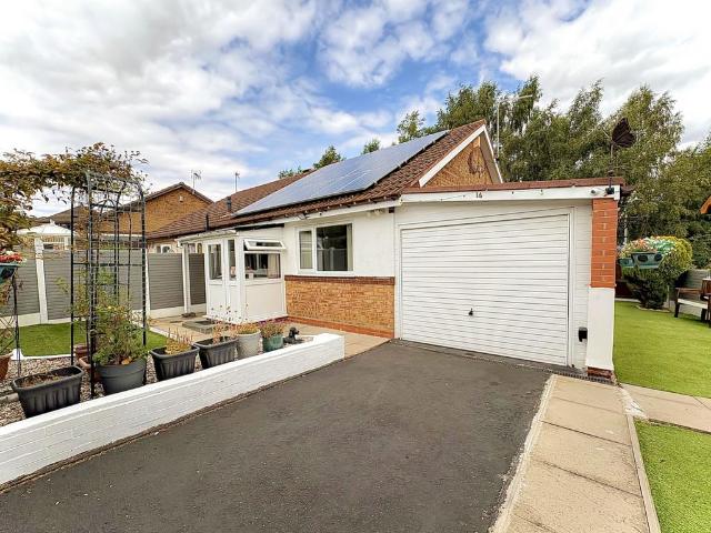 2 bedroom semi detached bungalow for sale