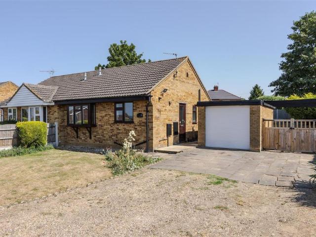 2 bedroom semi detached bungalow for sale