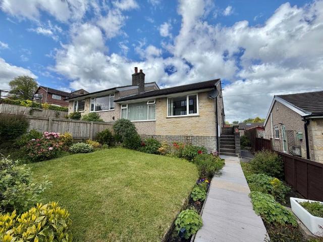 2 bedroom semi detached bungalow for sale