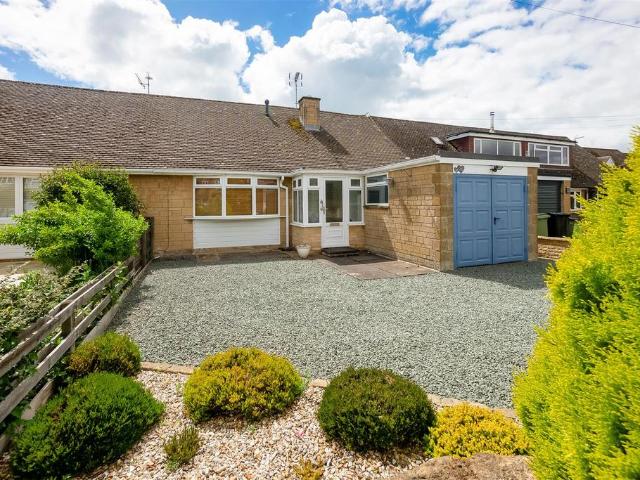 2 bedroom semi detached bungalow for sale