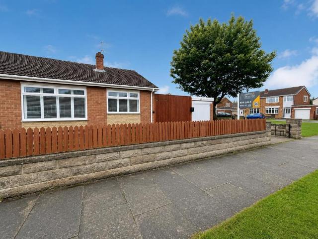 2 bedroom semi detached bungalow for sale
