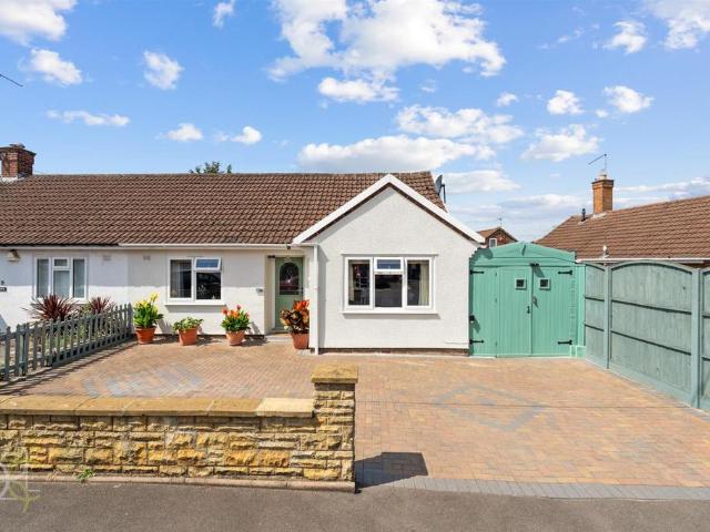 2 bedroom semi detached bungalow for sale
