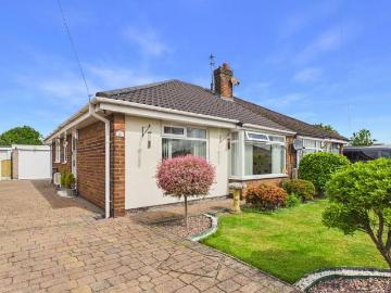 2 bedroom semi detached bungalow for sale