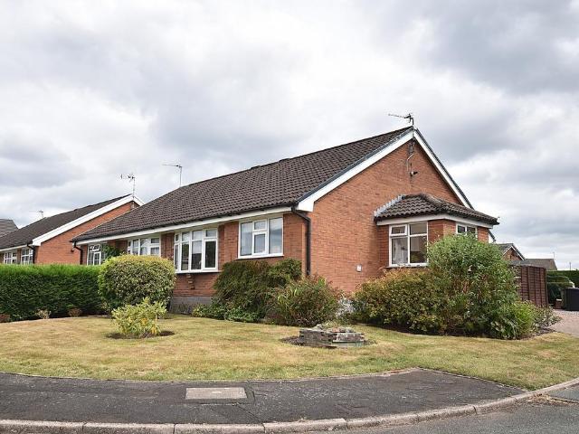 2 bedroom semi detached bungalow for sale