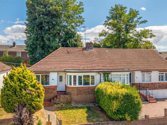 2 bedroom semi detached bungalow for sale