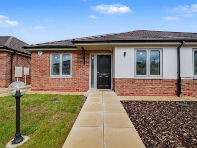 2 bedroom semi detached bungalow for sale