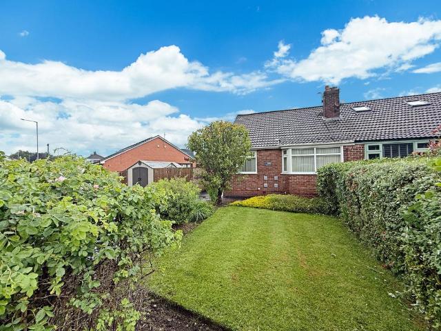 2 bedroom semi detached bungalow for sale