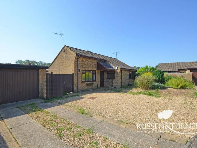 2 bedroom semi detached bungalow for sale