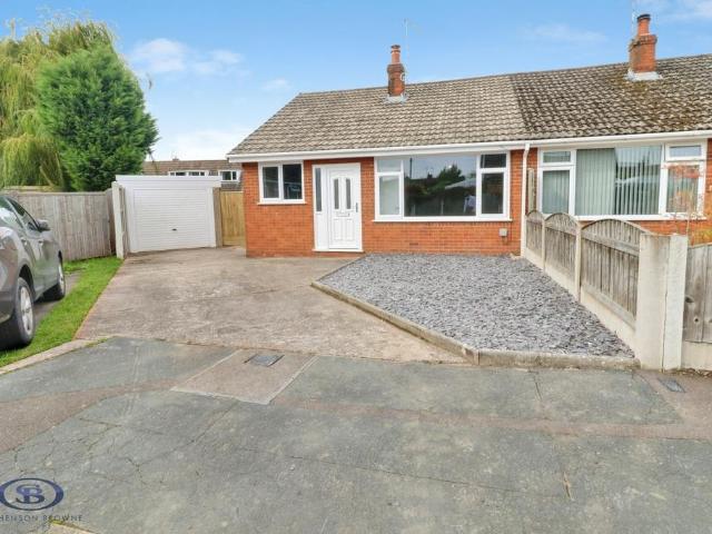 2 bedroom semi detached bungalow for sale