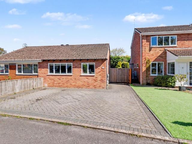 2 bedroom semi detached bungalow for sale