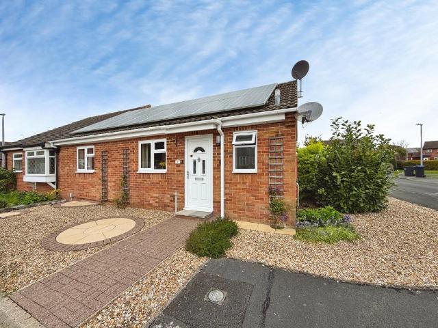 2 bedroom semi detached bungalow for sale