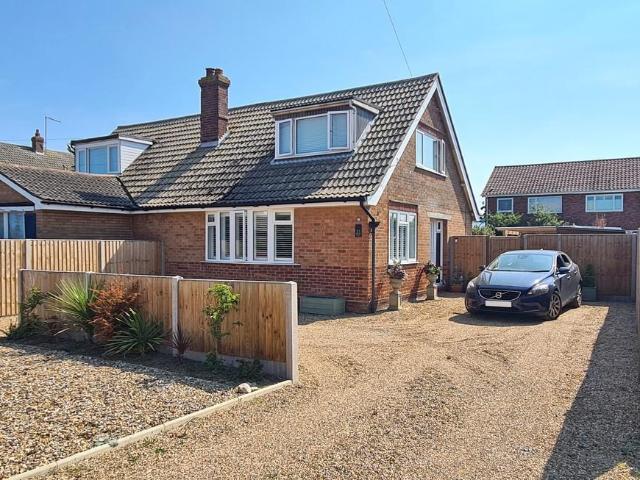 2 bedroom semi detached bungalow for sale