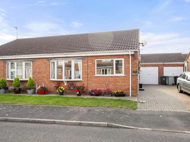 2 bedroom semi detached bungalow for sale
