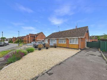 2 bedroom semi detached bungalow for sale