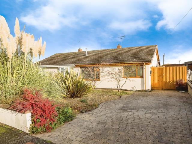 2 bedroom semi detached bungalow for sale
