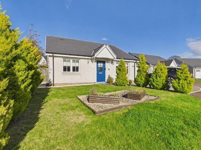 2 bedroom semi detached bungalow for sale