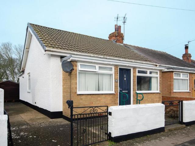 2 bedroom semi detached bungalow for sale