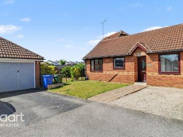 2 bedroom semi detached bungalow for sale