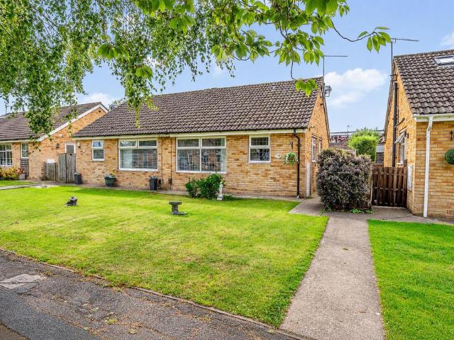 2 bedroom semi detached bungalow for sale