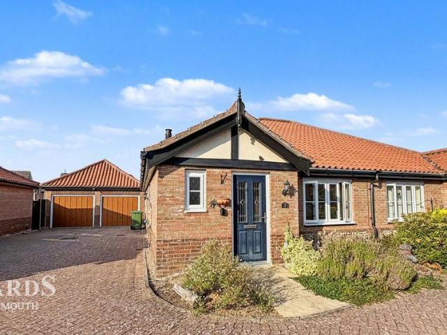 2 bedroom semi detached bungalow for sale
