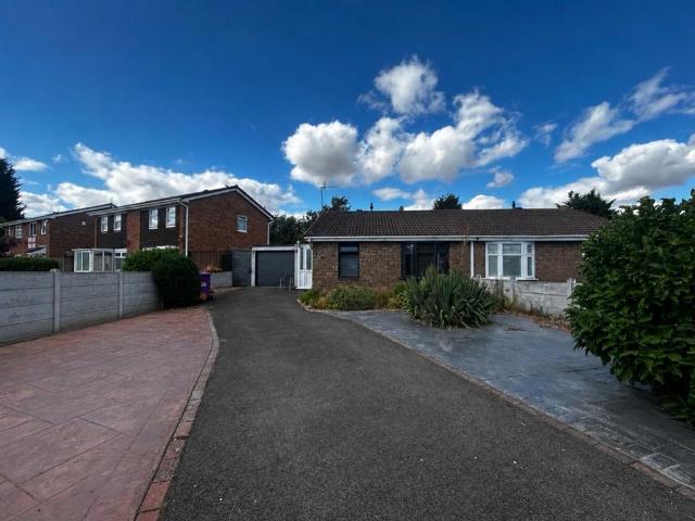 2 bedroom semi detached bungalow for sale