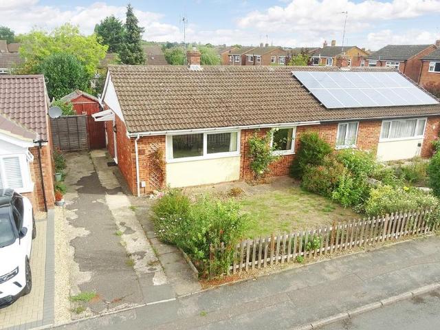 2 bedroom semi detached bungalow for sale