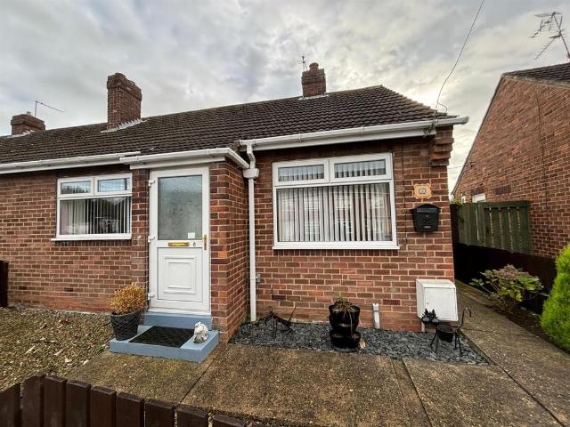 2 bedroom semi detached bungalow for sale