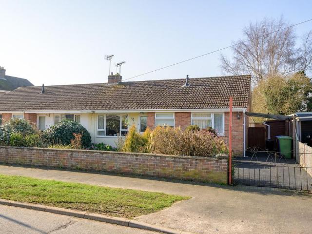 2 bedroom semi detached bungalow for sale