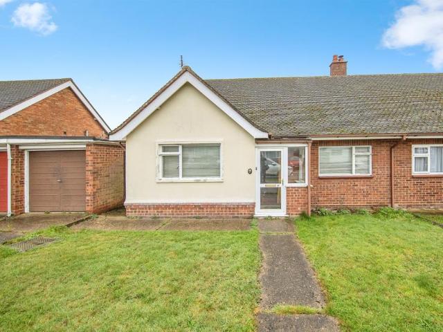 2 bedroom semi detached bungalow for sale
