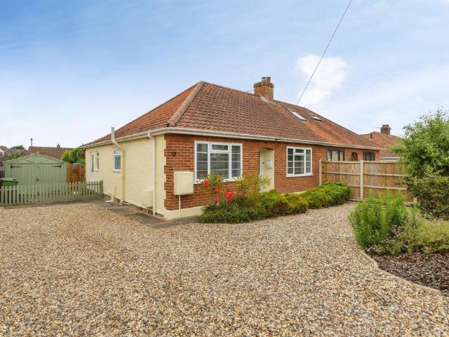 2 bedroom semi detached bungalow for sale