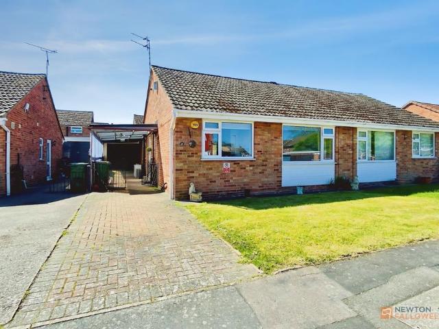 2 bedroom semi detached bungalow for sale