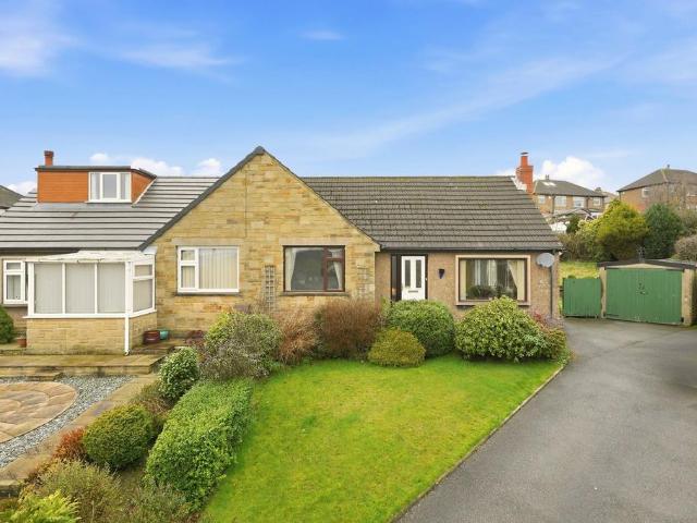 2 bedroom semi detached bungalow for sale