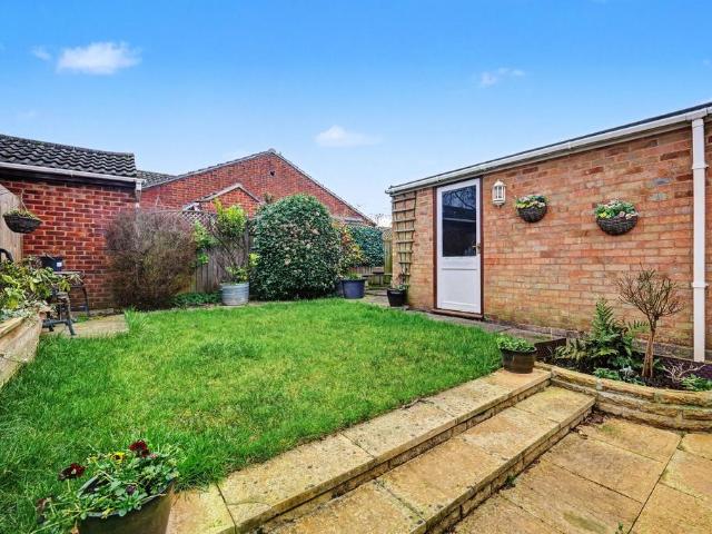 2 bedroom semi detached bungalow for sale