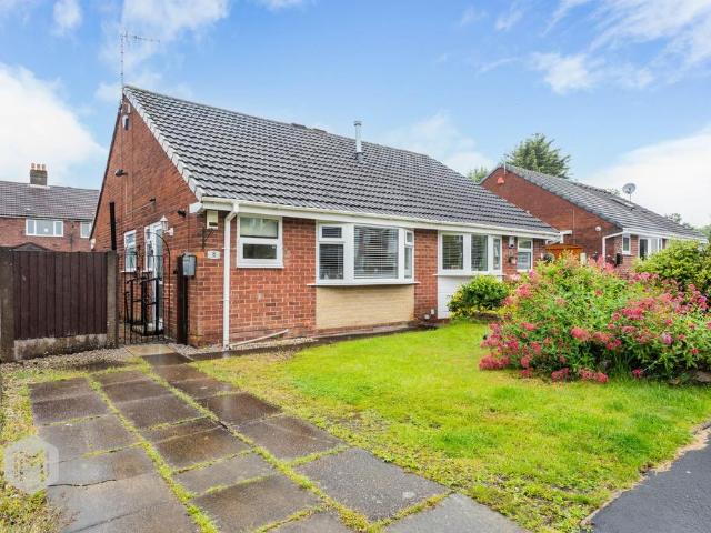 2 bedroom semi detached bungalow for sale