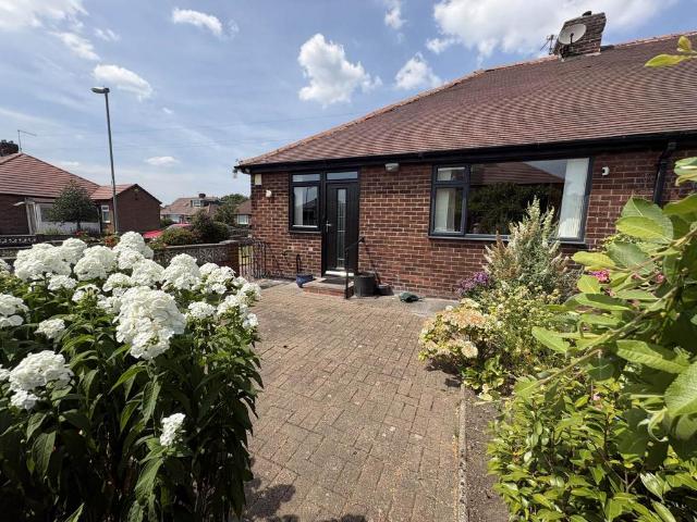 2 bedroom semi detached bungalow for sale