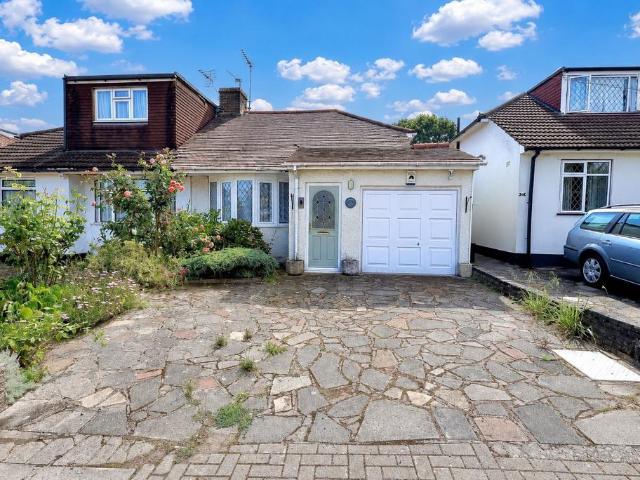2 bedroom semi detached bungalow for sale