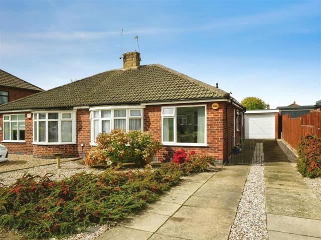 2 bedroom semi detached bungalow for sale