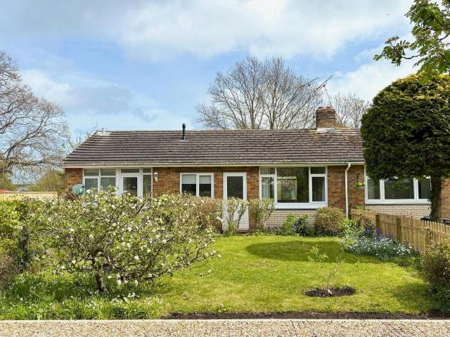2 bedroom semi detached bungalow for sale