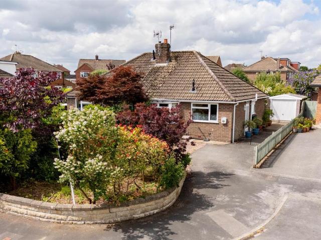 2 bedroom semi detached bungalow for sale