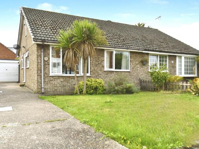 2 bedroom semi detached bungalow for sale