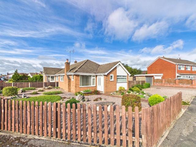 2 bedroom semi detached bungalow for sale