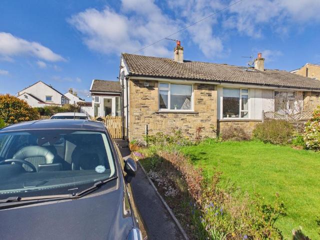 2 bedroom semi detached bungalow for sale