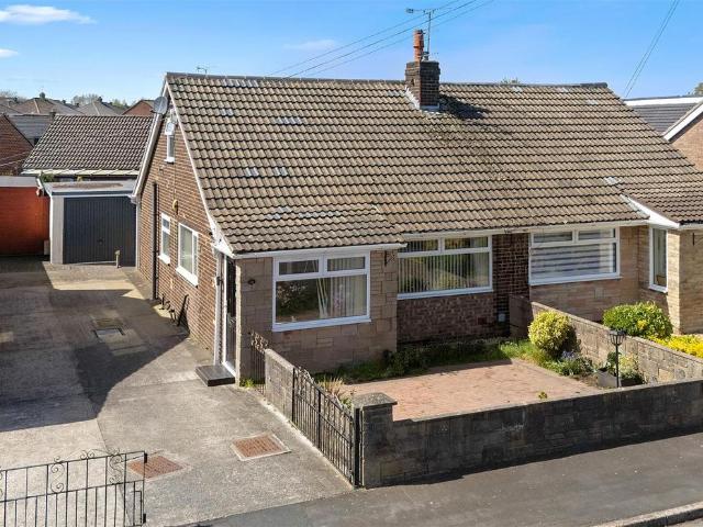 2 bedroom semi detached bungalow for sale