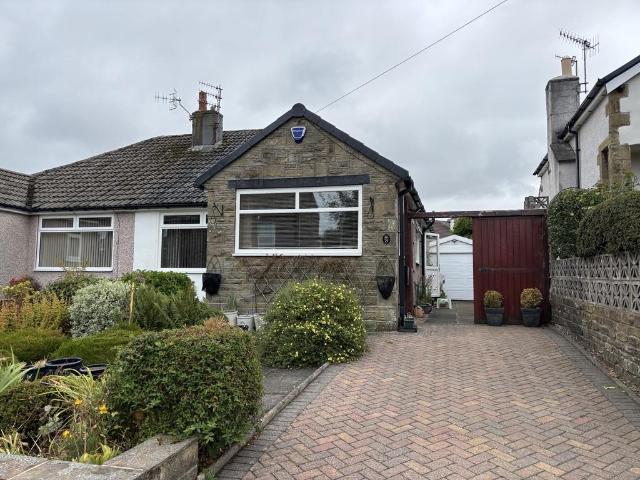 2 bedroom semi detached bungalow for sale