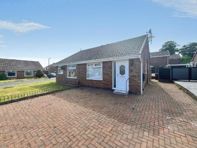 2 bedroom semi detached bungalow for sale